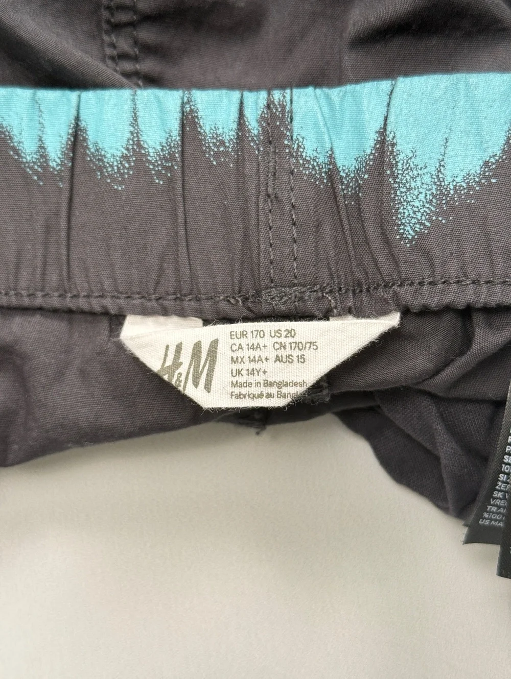 H&M Shorts Tie-Dye Pattern Elastic Waistband - Boys 14Y